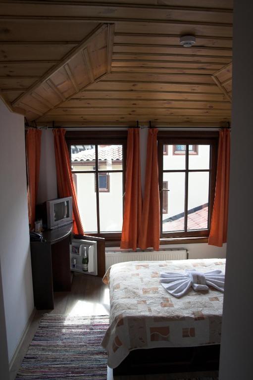 Hotel Old Times アセノヴグラト 部屋 写真